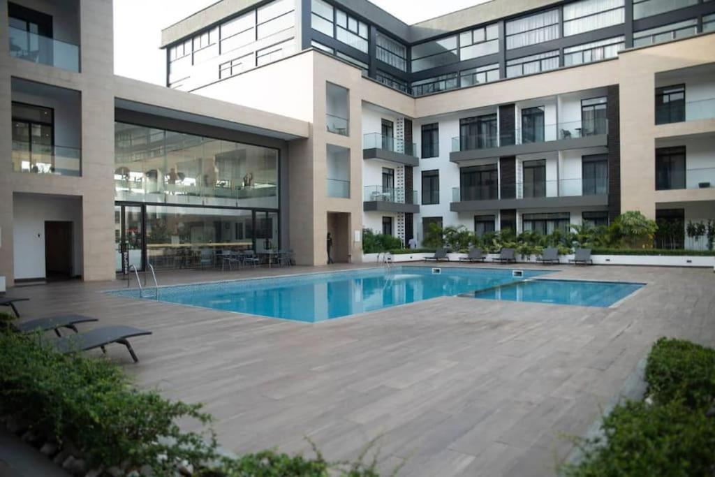 Pool View Apartment @Embassy Gardens Accra Exterior photo